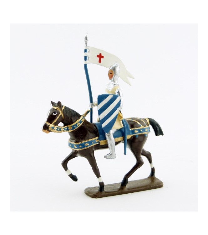 porte-étendard des croisés à cheval, cotte argentée, surcot crème et casque poin