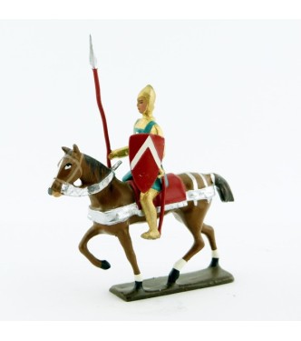croisé à cheval avec lance, cotte dorée, surcot vert et casque pointu