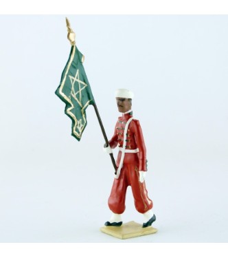 porte-drapea de la Garde Royale Marocaine