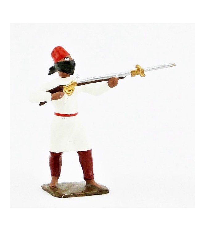 touareg au feu, tunique blanche, pantalon Bordeaux
