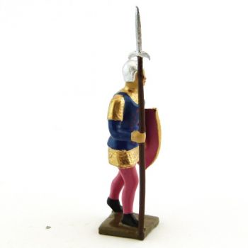 archer avec hallebarde, tunique bleue sur cotte or, bouclier rose et blanc