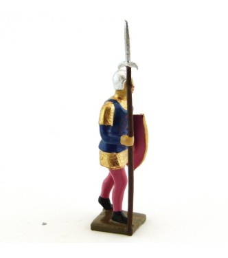 archer avec hallebarde, tunique bleue sur cotte or, bouclier rose et blanc