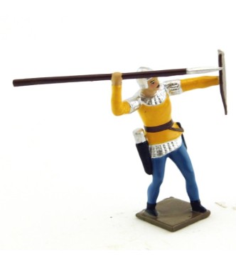 archer projetant sa lance, tunique jaune sur cotte argent