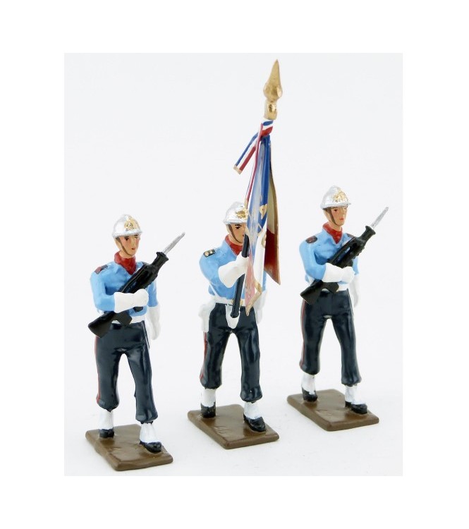 Garde au drapeau des pompiers (3 p.)