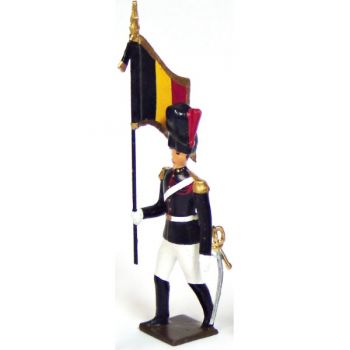 porte-drapeau de l'Escorte Royale Belge