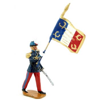 Porte-drapeau au défilé (Saint-Cyr) (S.E.A)