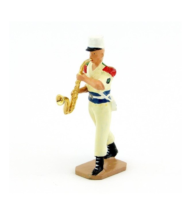 Saxophonede la Musique De La Légion Etrangère, tenue Sable (S.E.A)