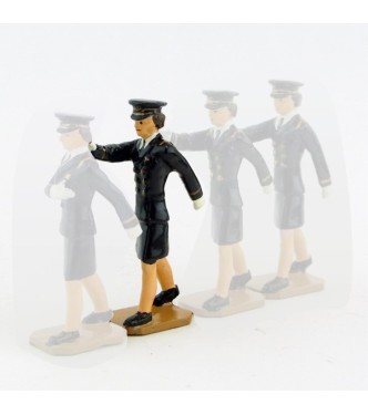 Femme suiveuse de monôme - ArtsetMetiers (S.E.A)