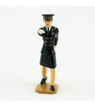 Femme suiveuse de monôme - ArtsetMetiers (S.E.A)