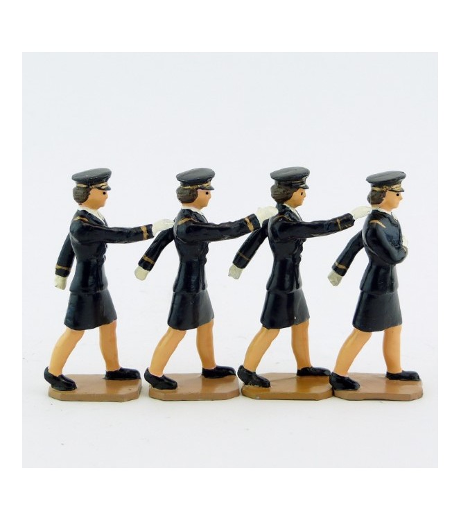 défilé des Gadzarts («monôme») femmes - ArtsetMétiers (S.E.A)