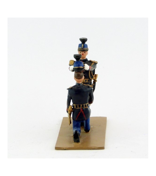 La remise du taconnet (2 figurines)- Gendarmerie (S.E.A)