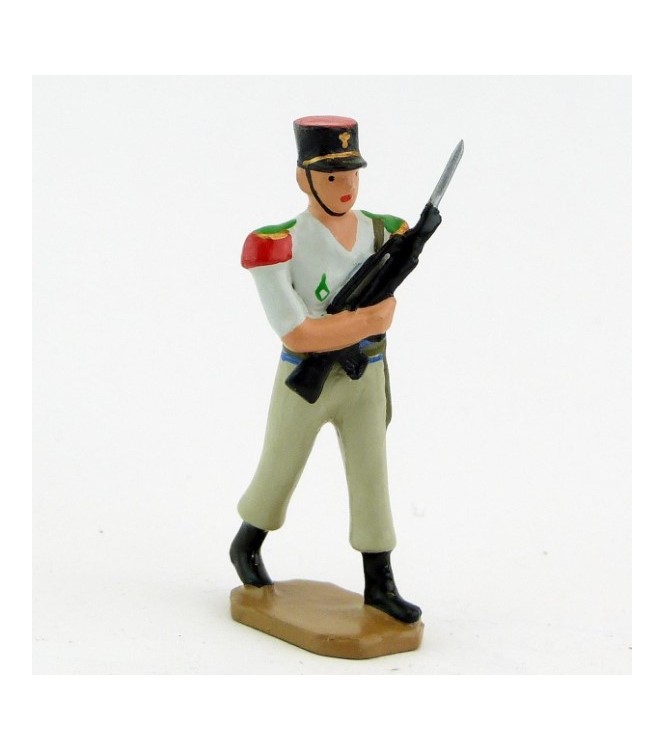 Sous-officier avec Famas, tenue Terre de France - Légion Etrangère (S.E.A)