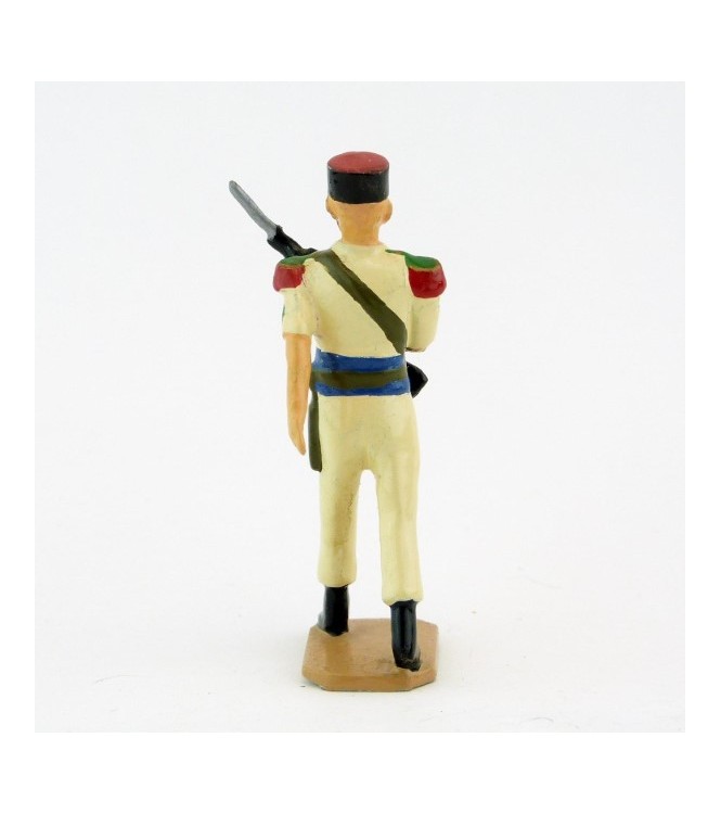 Sous-officier avec Famas, tenue Sable - Légion Etrangère (S.E.A)