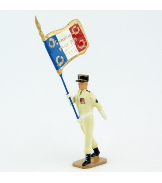 Porte-drapeau, tenue Sable - Légion Etrangère (S.E.A)