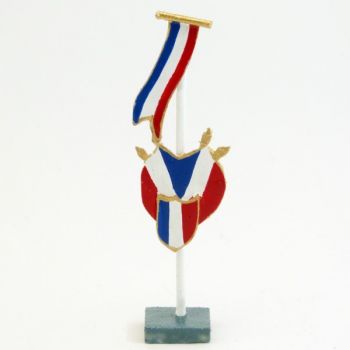 petit oriflamme (bois) (h. ± 10 cm)