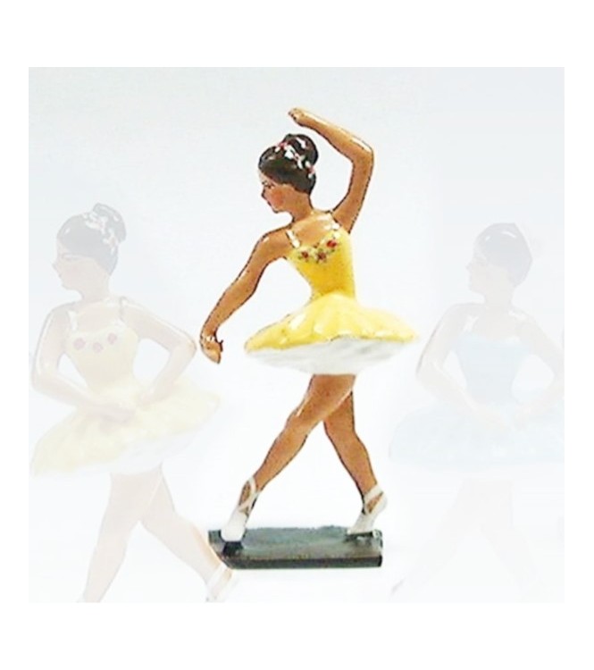 ballerine (danseuse) bras droit en bas, en tutu jaune