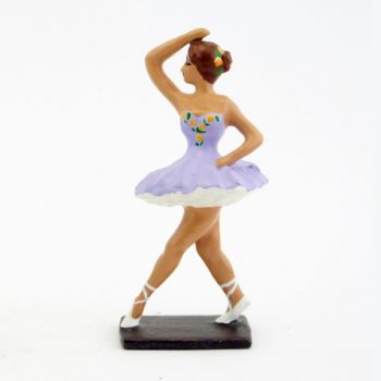 ballerine (danseuse) bras droit en l'air, en tutu mauve (violet)