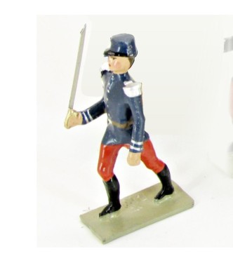 Officier de l'Infanterie 1870, tunique bleue et pantalon garance, képi drapé ble