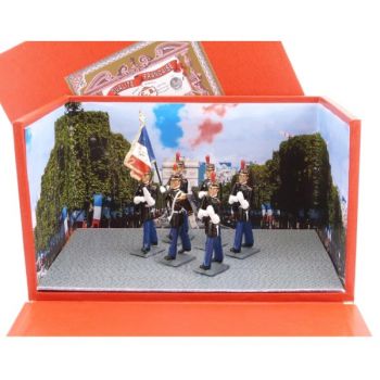 diorama la Garde au Drapeau de la Garde Républicaine au défilé (6 p.)