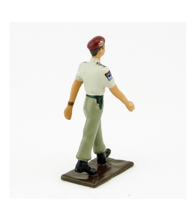 Officier du 8e RPIMa (Régiment de Parachutistes d'Infanterie de Marine)
