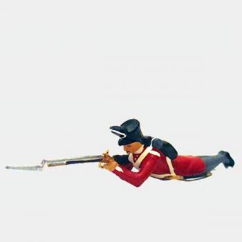 fantassin du 32nd (cornwall) regiment couché, fusil en joue