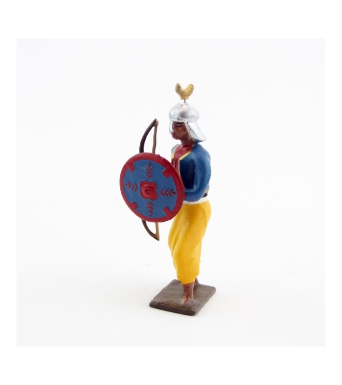 Sarrasin (sarazin) avec arc et bouclier