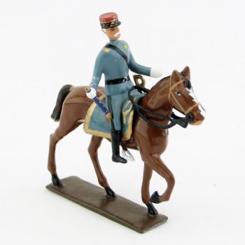 Général Pétain à cheval