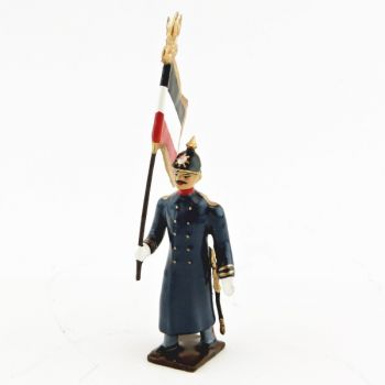 drapeau de l'infanterie prussienne capote bleue, casque à pointe (pickelhaube