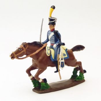 cavalier du 1er Hussards à la charge, sabre au côté