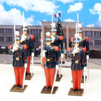 coffret diorama « la garde au Drapeau de Saint-Cyr » (promotion « Turenne »)