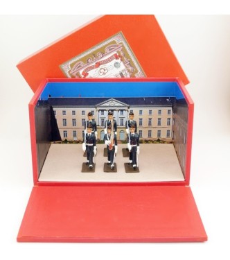 coffret diorama « la garde au drapeau du Prytanée Militaire de la Flèche »
