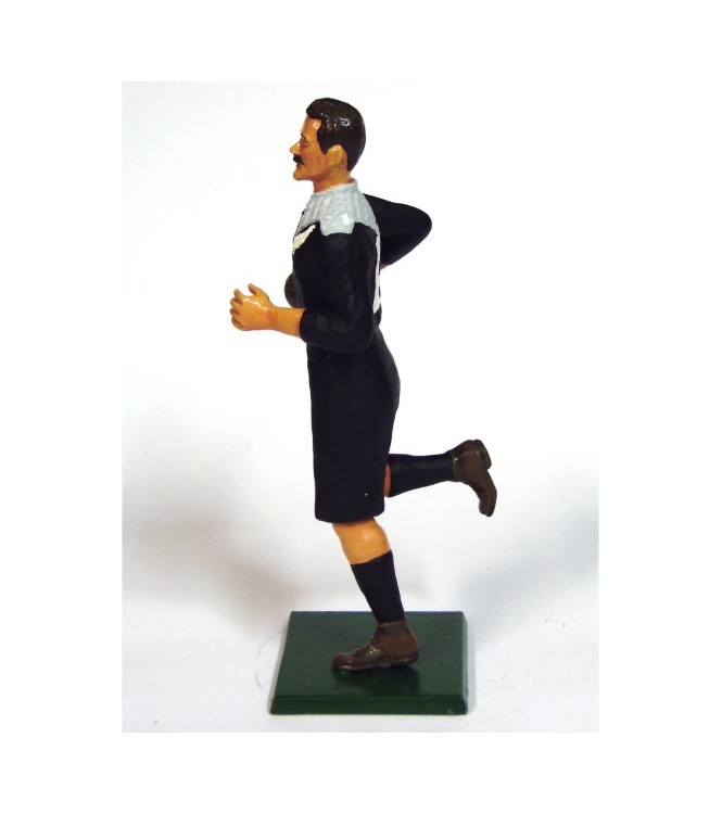 Rugbyman Néo-zélandais (1908) (h. 12 cm)
