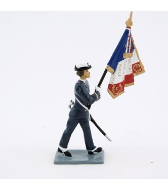 porte-Drapeau (femme) de l'Ecole navale