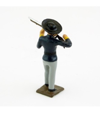Mexicain, fusil en joue, sombrero noir