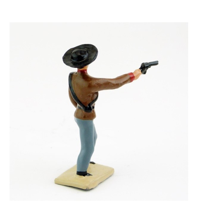 Mexicain brandissant un revolver