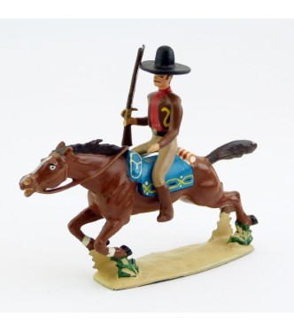 Cavalier avec fusil sur cheval au galop