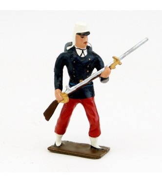 Légionnaire, tenue du débarquement de Cochinchine, avec fusil