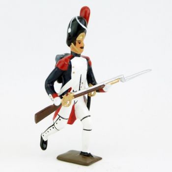 fantassin des grenadiers de la garde à l'assaut