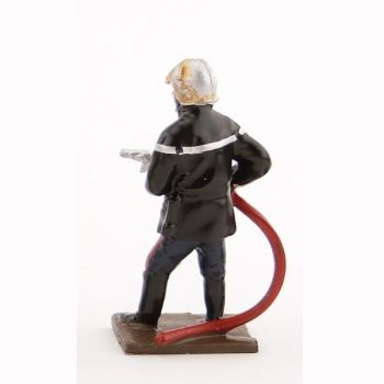 pompier avec lance à incendie (collection ''minis'' h.40 mm)