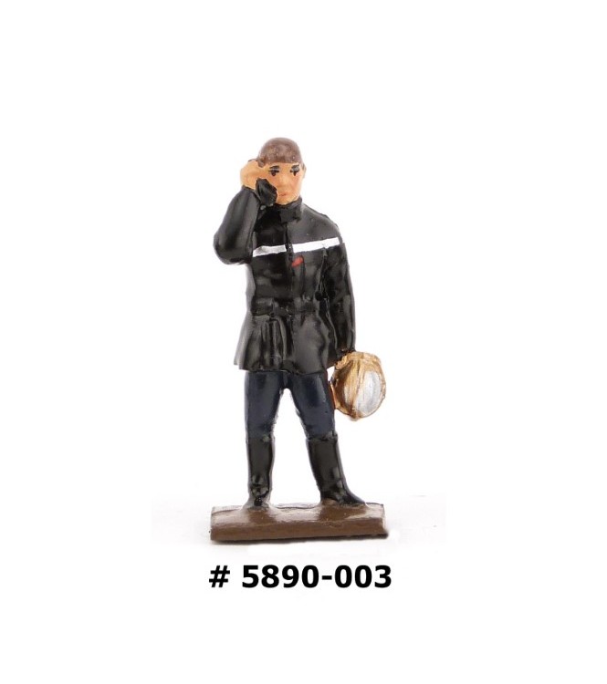 pompier au téléphone (ou talkie-walkie) (collection ''minis'' h.40 mm)