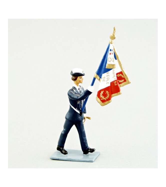 porte-Drapeau (femme) de l'Ecole de l'Air