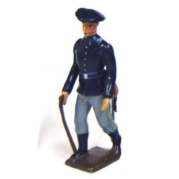 officier des chasseurs alpins avec guêtres et canne