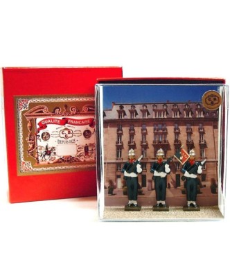 Garde au fanion des Pompiers, ens. de 3 p. en coffret