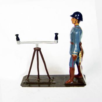 Sapeur du g&eacute;nie en B.H. avec topom&egrave;tre (appareil de mesure)