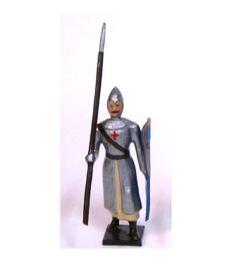 croisé, cotte argentée, casque pointu, avec lance et bouclier croix