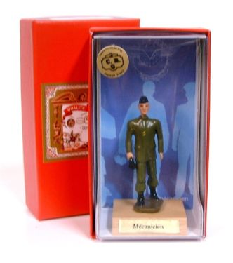 Mécanicien en coffret de présentation (les métiers de l'Armée de l'Air)