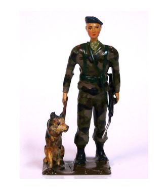 Maître-Chien (h. 64 mm) (les métiers de l'Armée de l'Air)
