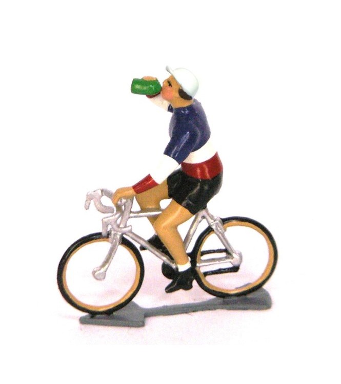 Champion de France buvant à la gourde