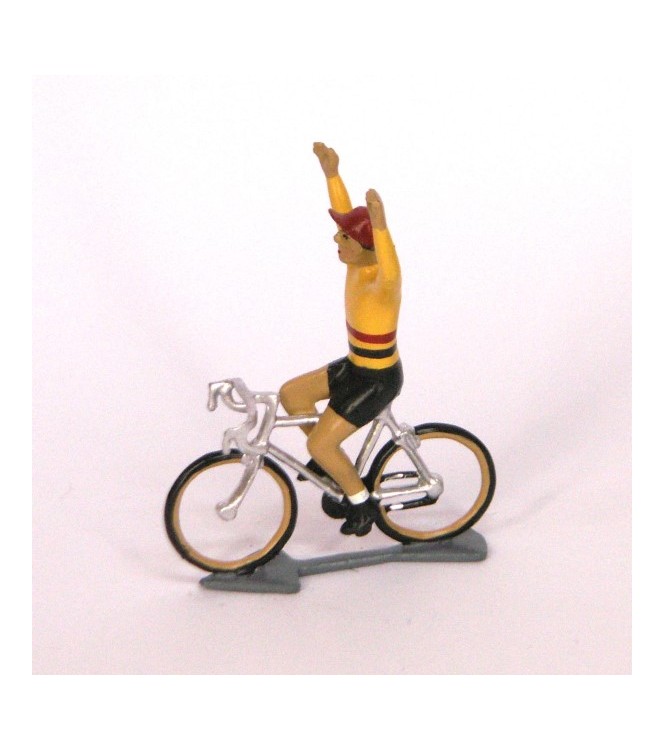 Champion de Belgique, bras en l'air