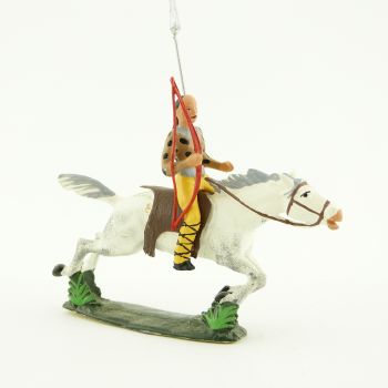 cavalier hun, tête à queue de cheval, avec arc et lance